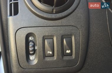 Вантажопасажирський фургон Renault Master 2015 в Почаєві