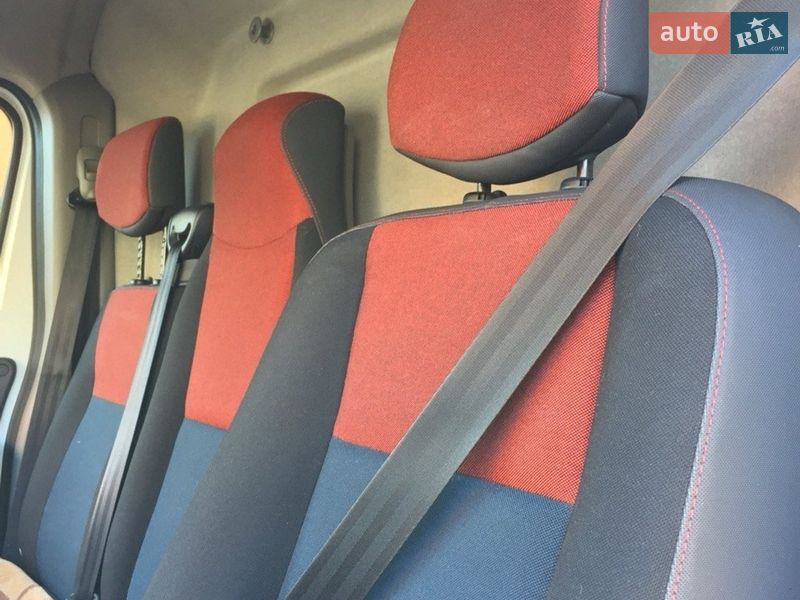 Грузопассажирский фургон Renault Master 2015 в Почаеве фото 16 Грузопассажирский фургон Renault Master 2015 в Почаеве