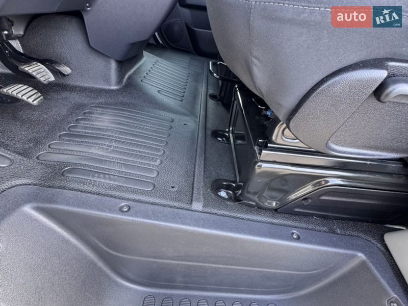 Вантажний фургон Renault Master 2021 в Києві фото 15 Вантажний фургон Renault Master 2021 в Києві