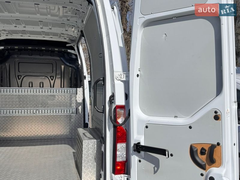 Вантажний фургон Renault Master 2021 в Києві фото 33 Вантажний фургон Renault Master 2021 в Києві