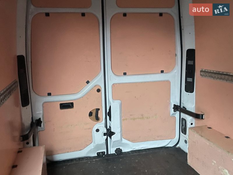 Грузовой фургон Renault Master 2017 в Ковеле
