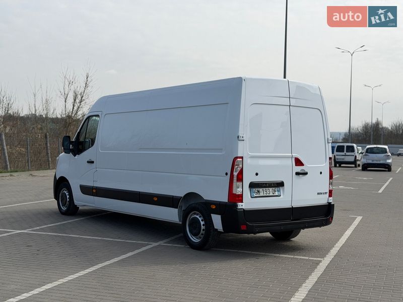 Вантажний фургон Renault Master 2023 в Дубні