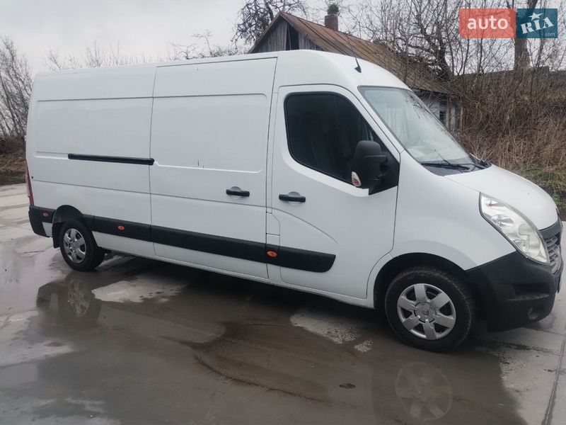 Грузовой фургон Renault Master 2017 в Дубно