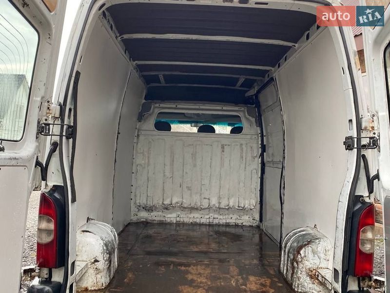 2005 Renault Master, VIN VF1FDCUH634745549:plate — фото 1 (autoria)
