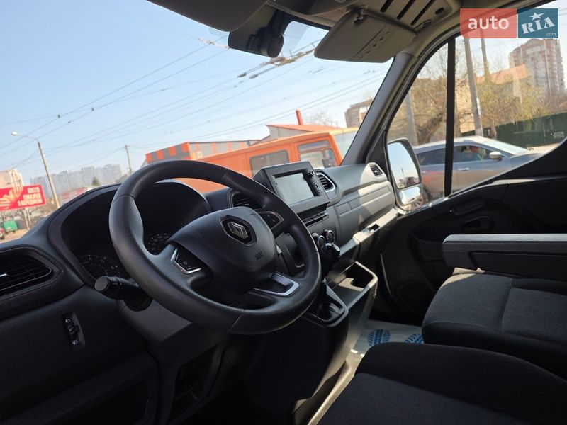 Грузовой фургон Renault Master 2022 в Одессе