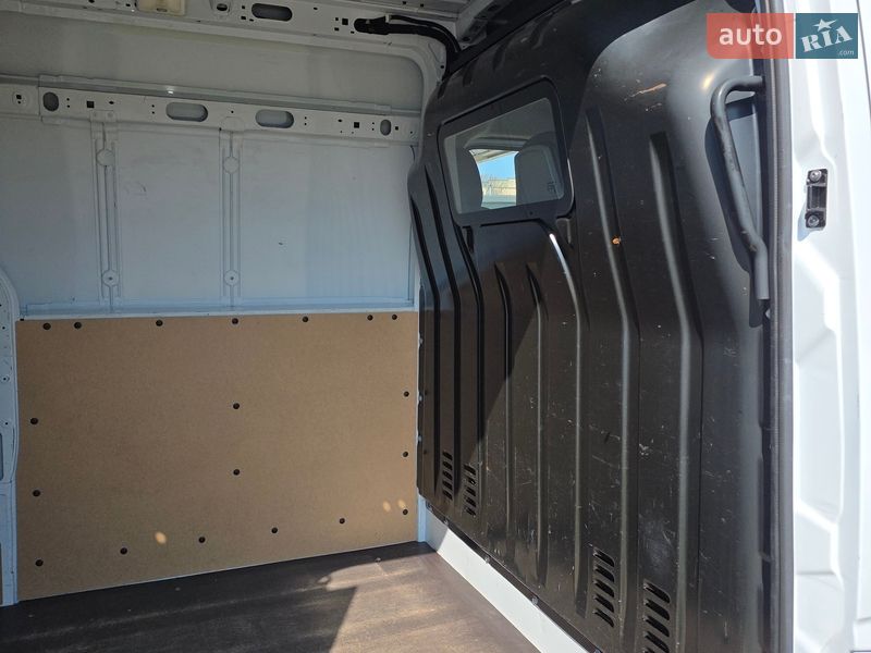 Грузовой фургон Renault Master 2022 в Одессе