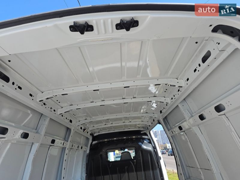 Грузовой фургон Renault Master 2022 в Одессе