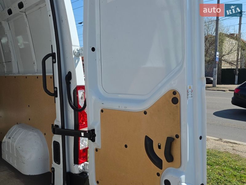 Грузовой фургон Renault Master 2022 в Одессе
