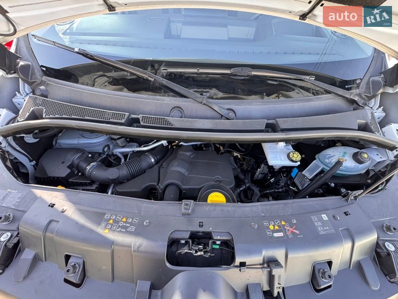 Грузовой фургон Renault Master 2022 в Киеве