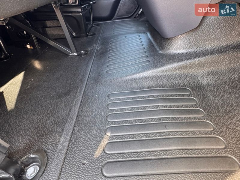 Грузовой фургон Renault Master 2022 в Киеве