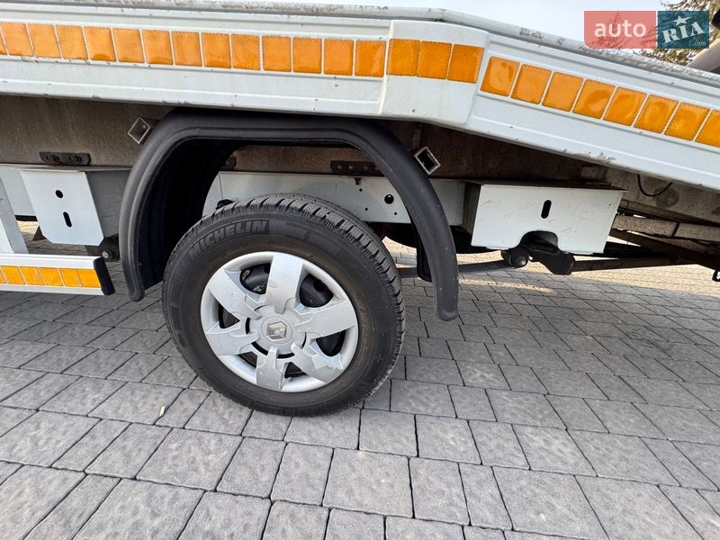 Автовоз Renault Master 2018 в Самборе