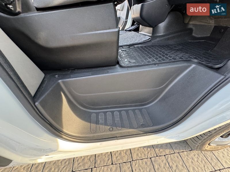 Автовоз Renault Master 2018 в Самборе