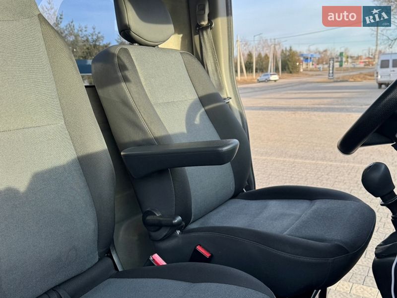 Автовоз Renault Master 2018 в Самборе