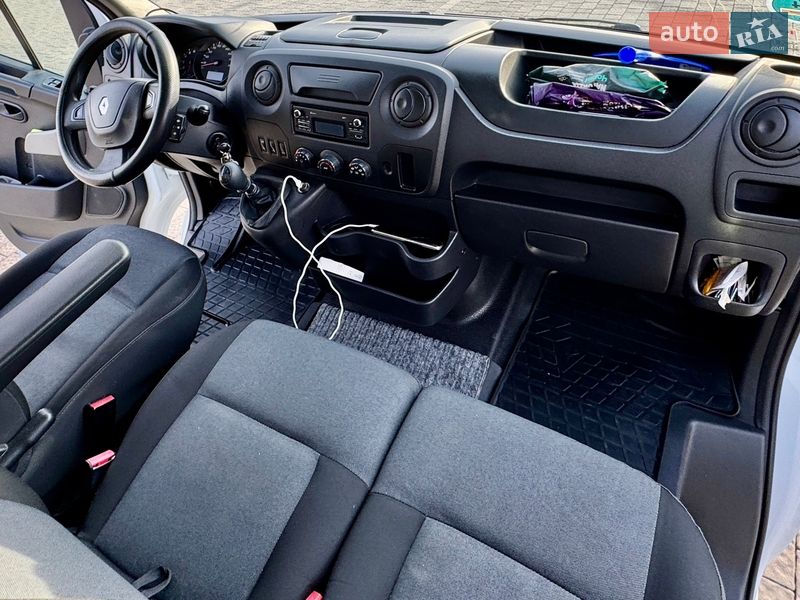 Автовоз Renault Master 2018 в Самборе