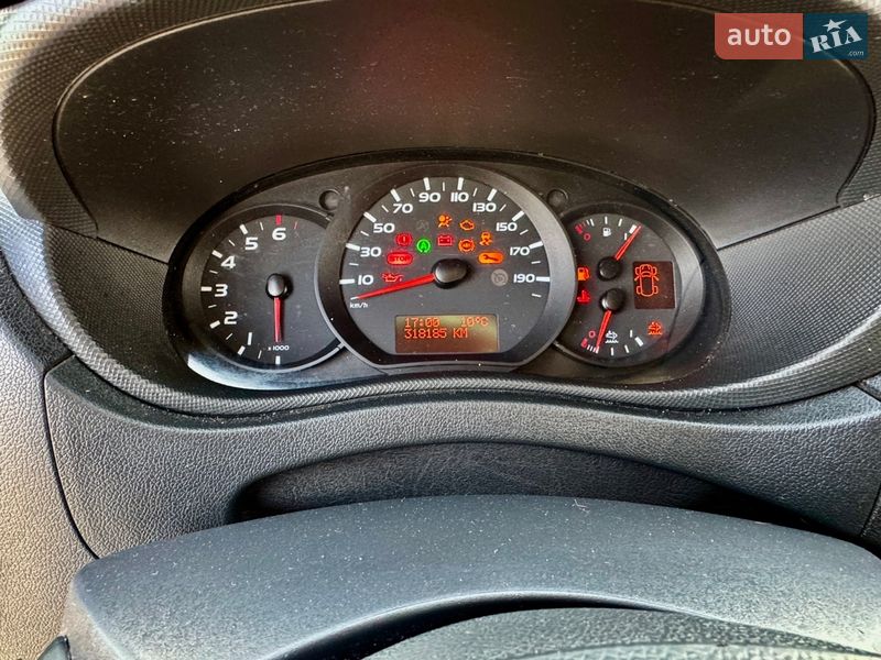 Автовоз Renault Master 2018 в Самборе