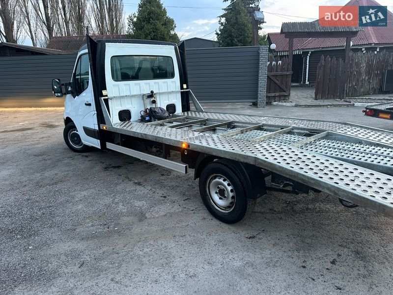 Евакуатор Renault Master 2016 в Києві фото 5 Евакуатор Renault Master 2016 в Києві