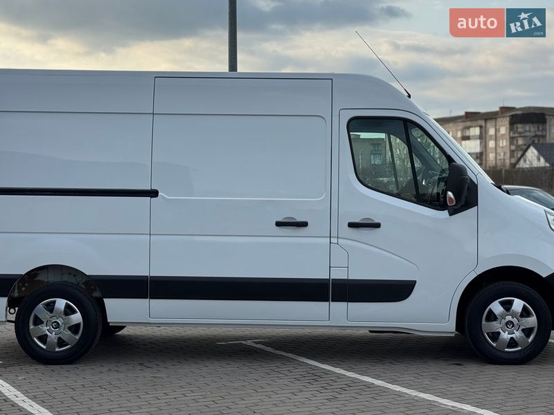Вантажний фургон Renault Master 2019 в Дубні