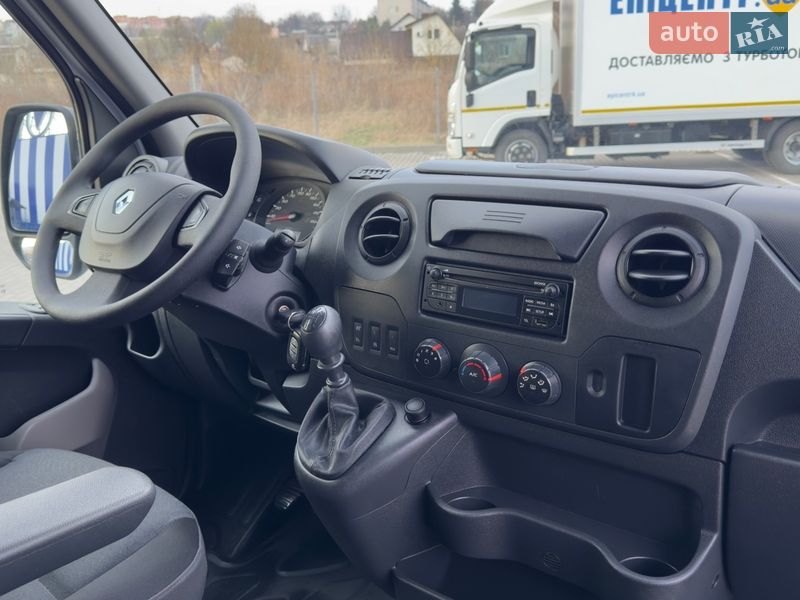 Вантажний фургон Renault Master 2019 в Дубні