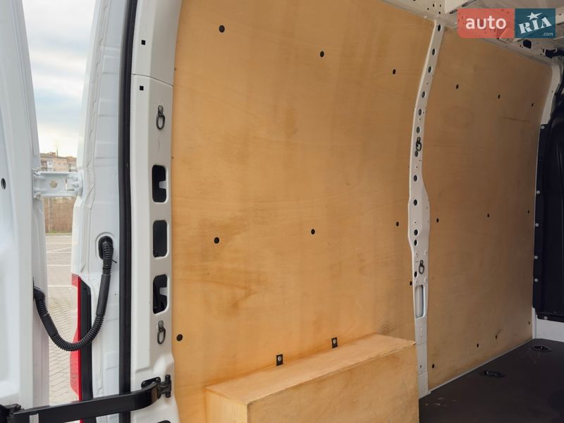 Вантажний фургон Renault Master 2019 в Дубні