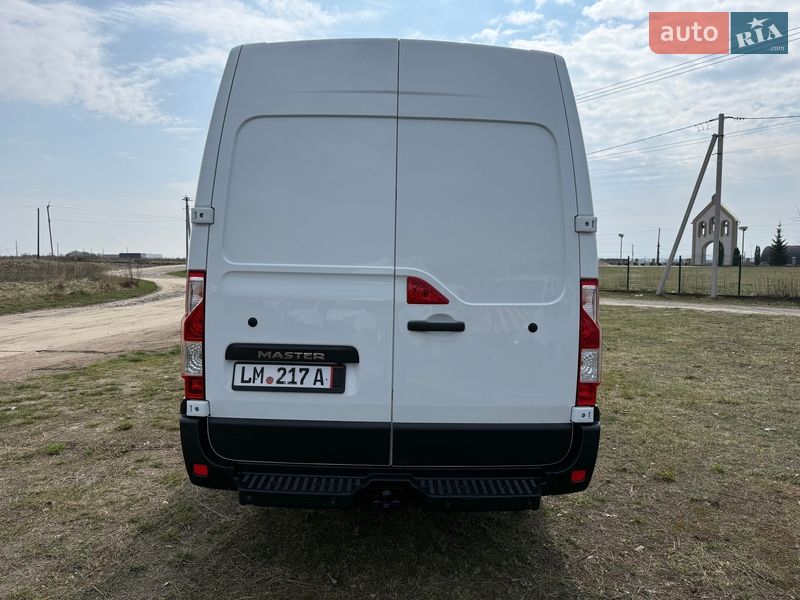 Грузовой фургон Renault Master 2018 в Львове