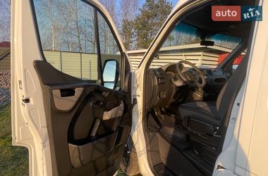 Вантажний фургон Renault Master 2015 в Рокитному