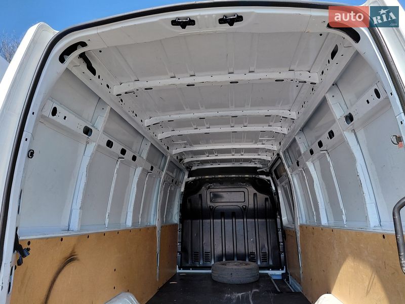 Вантажний фургон Renault Master 2023 в Івано-Франківську