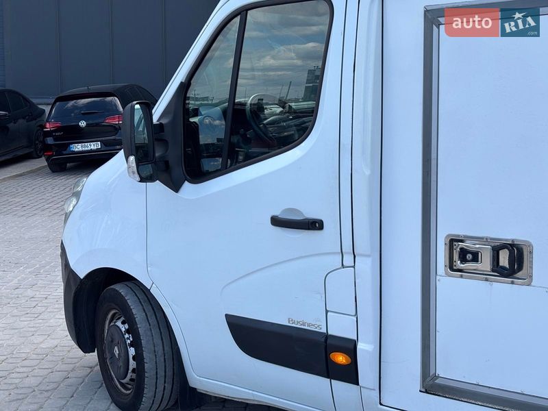Грузовой фургон Renault Master 2017 в Львове