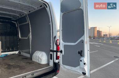 Грузопассажирский фургон Renault Master 2015 в Киеве