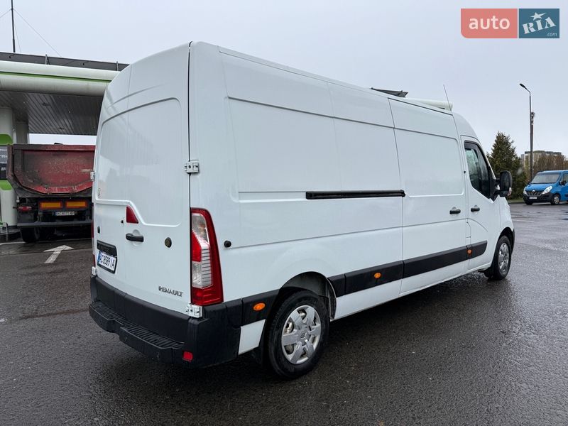 Вантажний фургон Renault Master 2016 в Ковелі