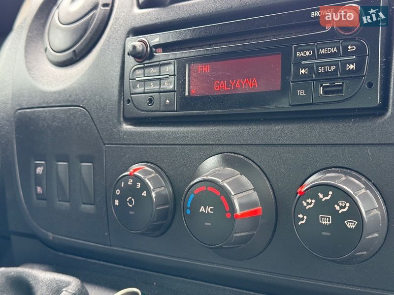 Вантажний фургон Renault Master 2016 в Ковелі