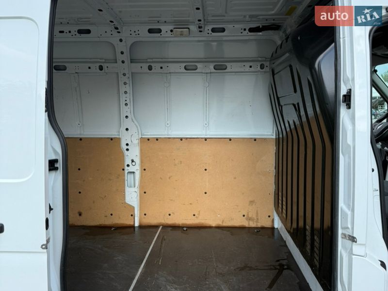 Вантажний фургон Renault Master 2023 в Ужгороді фото 22 Вантажний фургон Renault Master 2023 в Ужгороді