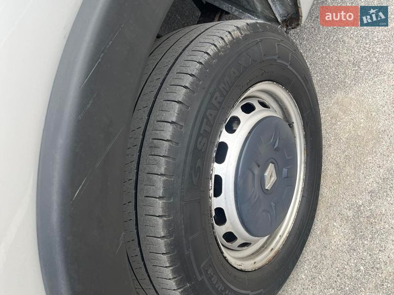Грузовой фургон Renault Master 2014 в Тернополе