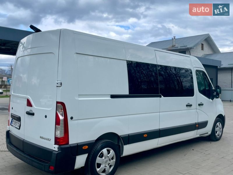 Вантажопасажирський фургон Renault Master 2015 в Долині
