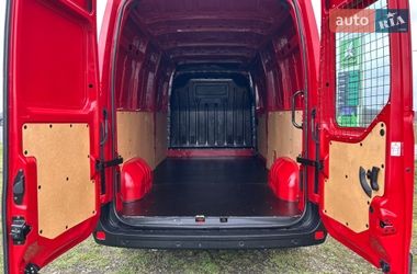 Грузовой фургон Renault Master 2024 в Стрые