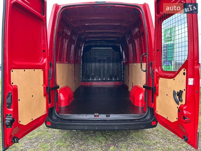 Грузовой фургон Renault Master 2024 в Стрые