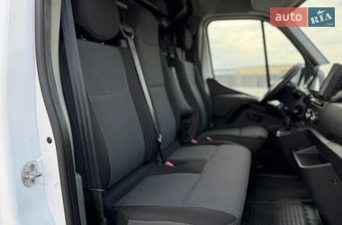 Грузовой фургон Renault Master 2021 в Дубно