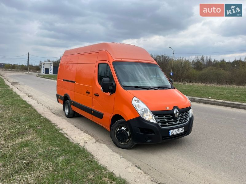 Вантажний фургон Renault Master 2018 в Львові