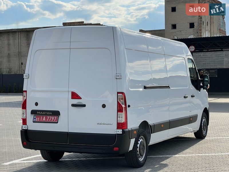 Грузовой фургон Renault Master 2022 в Дубно