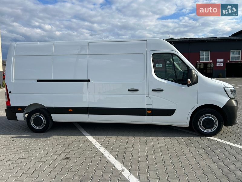 Грузовой фургон Renault Master 2022 в Дубно