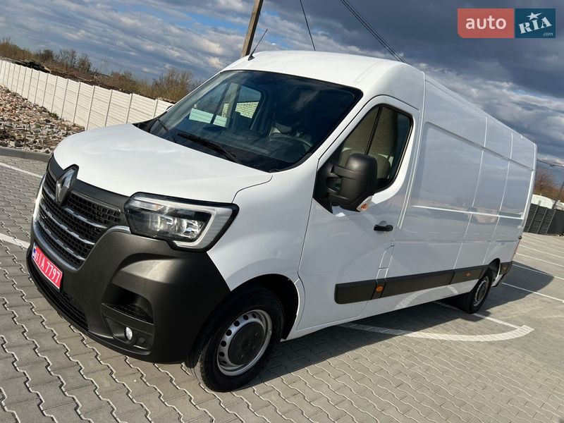 Грузовой фургон Renault Master 2022 в Дубно