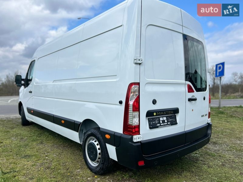 Грузовой фургон Renault Master 2024 в Стрые