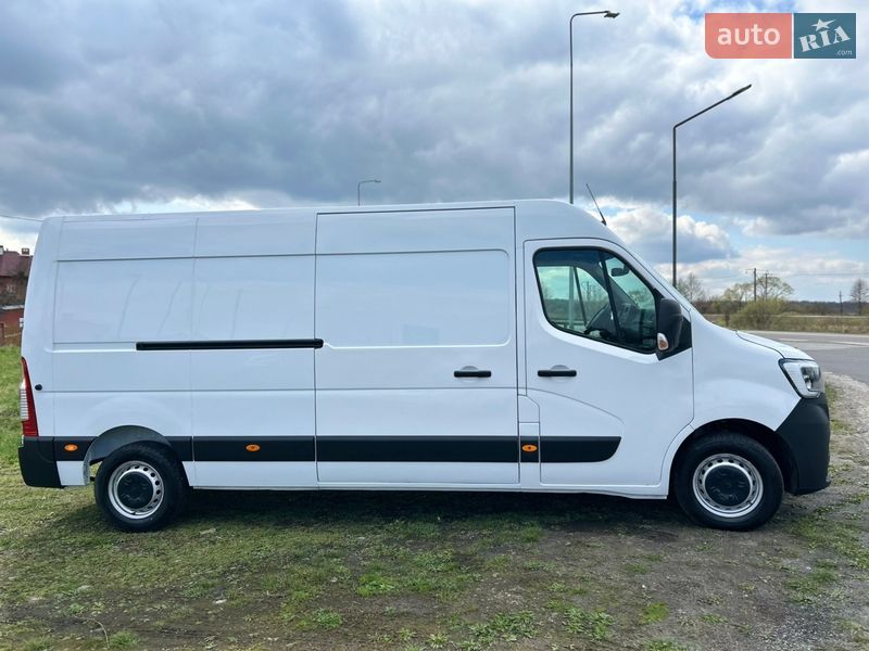 Грузовой фургон Renault Master 2024 в Стрые