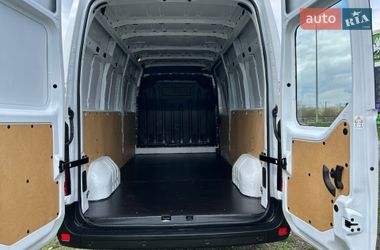 Грузовой фургон Renault Master 2024 в Стрые