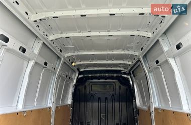 Грузовой фургон Renault Master 2024 в Стрые