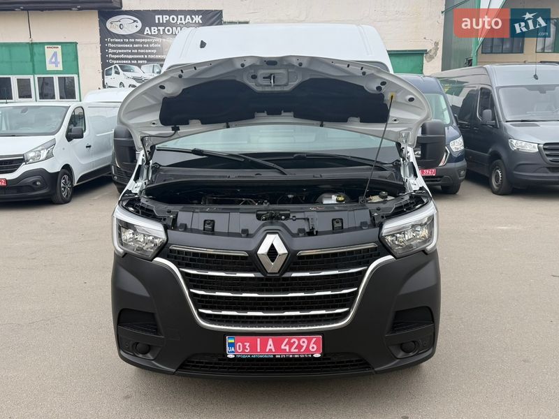 Вантажний фургон Renault Master 2021 в Луцьку
