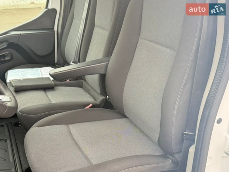 Вантажний фургон Renault Master 2021 в Луцьку