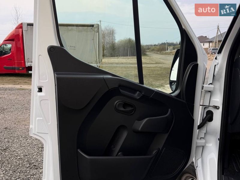 Тентованый Renault Master 2022 в Александрие