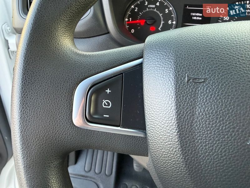 Вантажний фургон Renault Master 2021 в Бердичеві