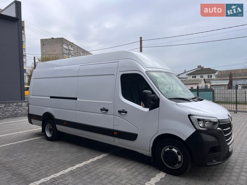Renault Master 2021