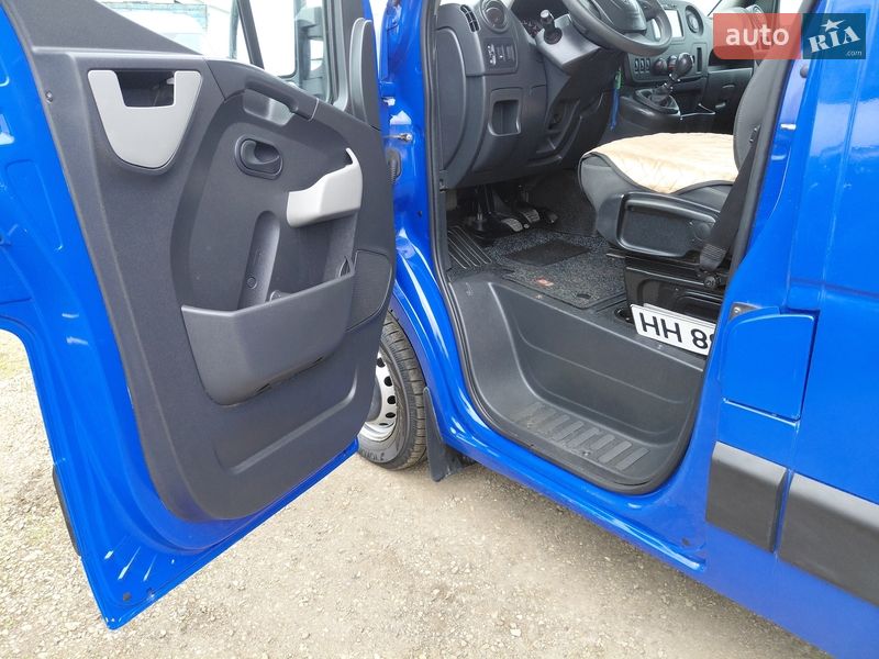 Грузовой фургон Renault Master 2017 в Ивано-Франковске